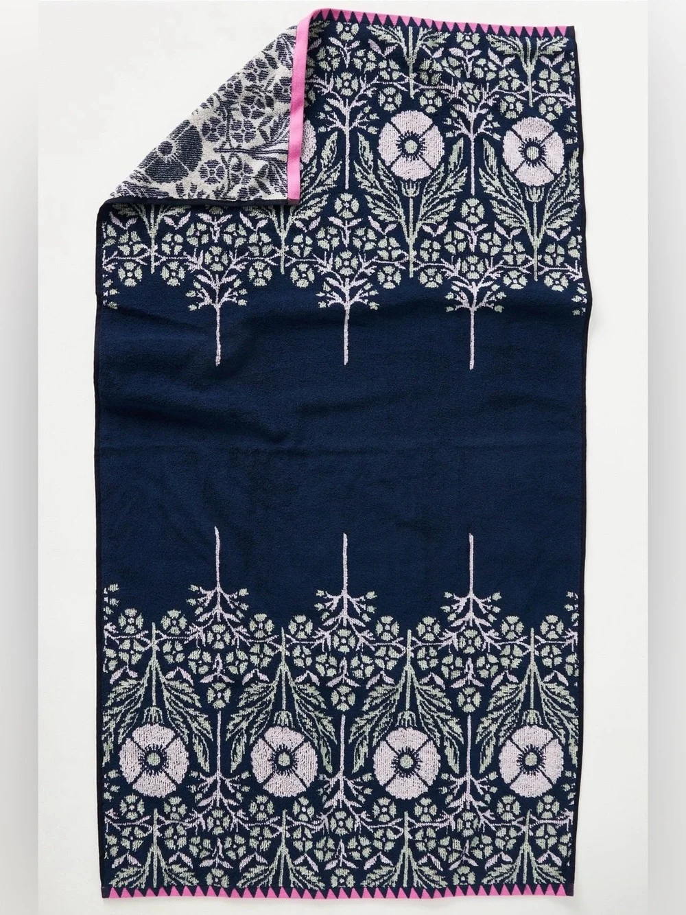 Anthropologie Ellen Merchant Bath Towel, Floral Navy and Pink